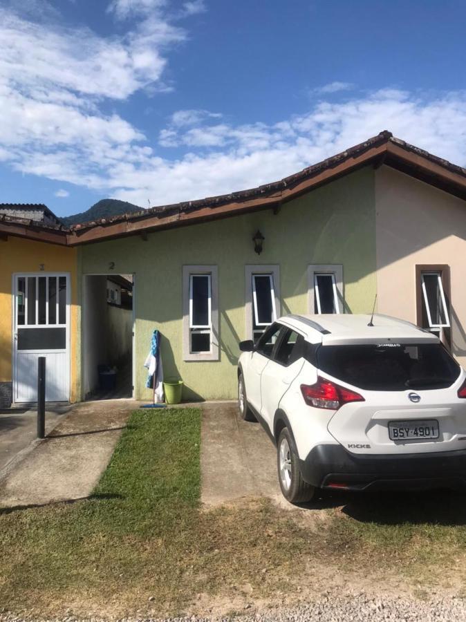 Casa 2 Dorm Em Condominio 250 Mts Praia Maranduba Com Churrasqueira 02 Vagas Garagem Com Wifi Gratis Ubatuba Exterior foto